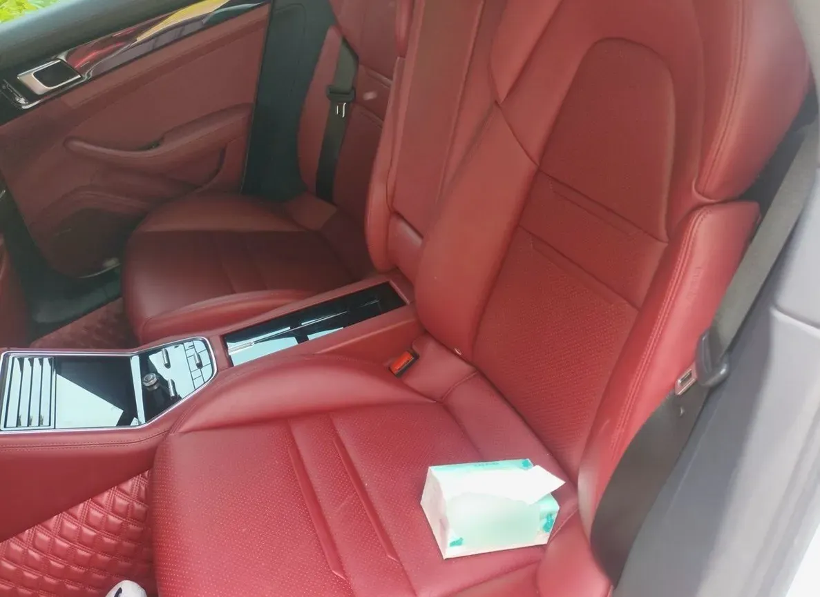 2019 Porsche Panamera 2.9T 330HP V6 8DCT,autocango,china used car exporter,china ev exporter,chinese used car exporter,chinese used ev exporter