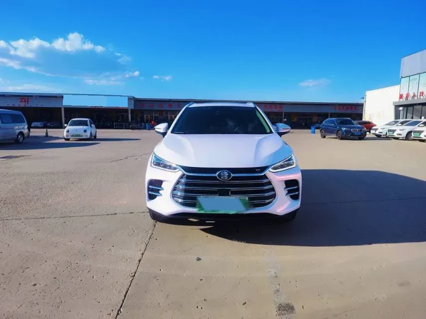 2020 DS 7 1.6T 180HP L4 8AT,autocango,china used car exporter,china ev exporter,chinese used car exporter,chinese used ev exporter