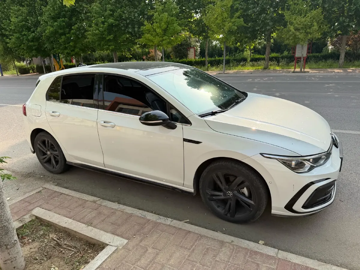 2023 Volkswagen Golf 1.4T 150HP L4 7DCT,autocango,china used car exporter,china ev exporter,chinese used car exporter,chinese used ev exporter