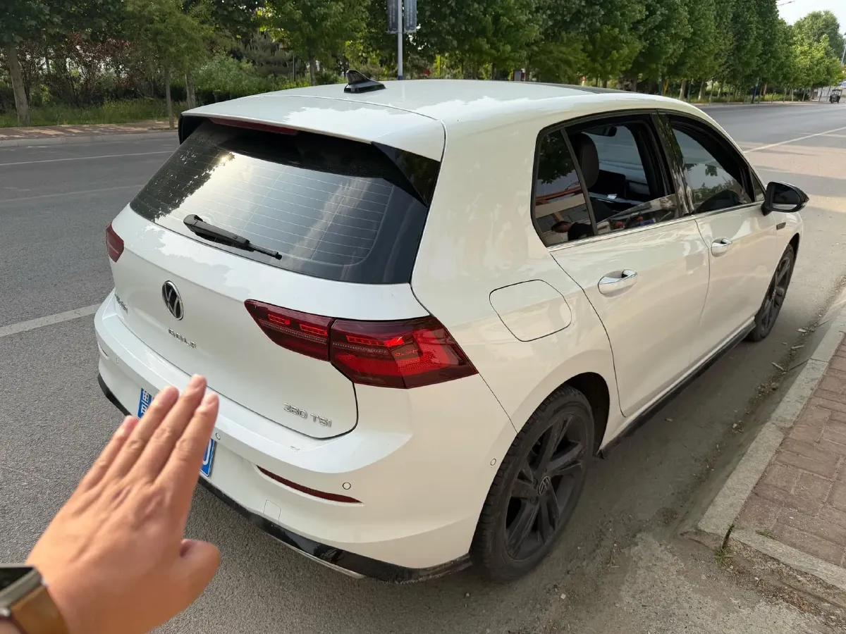 2023 Volkswagen Golf 1.4T 150HP L4 7DCT,autocango,china used car exporter,china ev exporter,chinese used car exporter,chinese used ev exporter