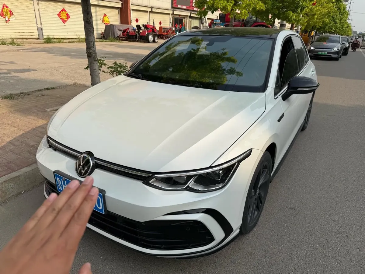 2023 Volkswagen Golf 1.4T 150HP L4 7DCT,autocango,china used car exporter,china ev exporter,chinese used car exporter,chinese used ev exporter