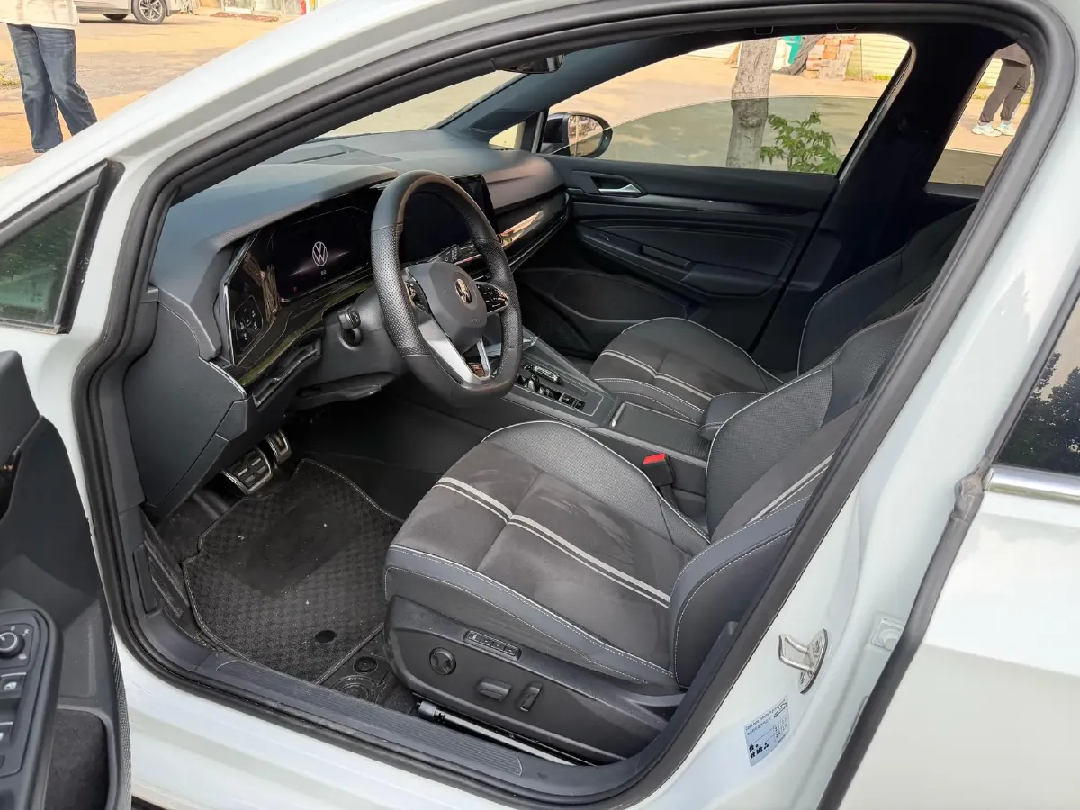 2023 Volkswagen Golf 1.4T 150HP L4 7DCT,autocango,china used car exporter,china ev exporter,chinese used car exporter,chinese used ev exporter