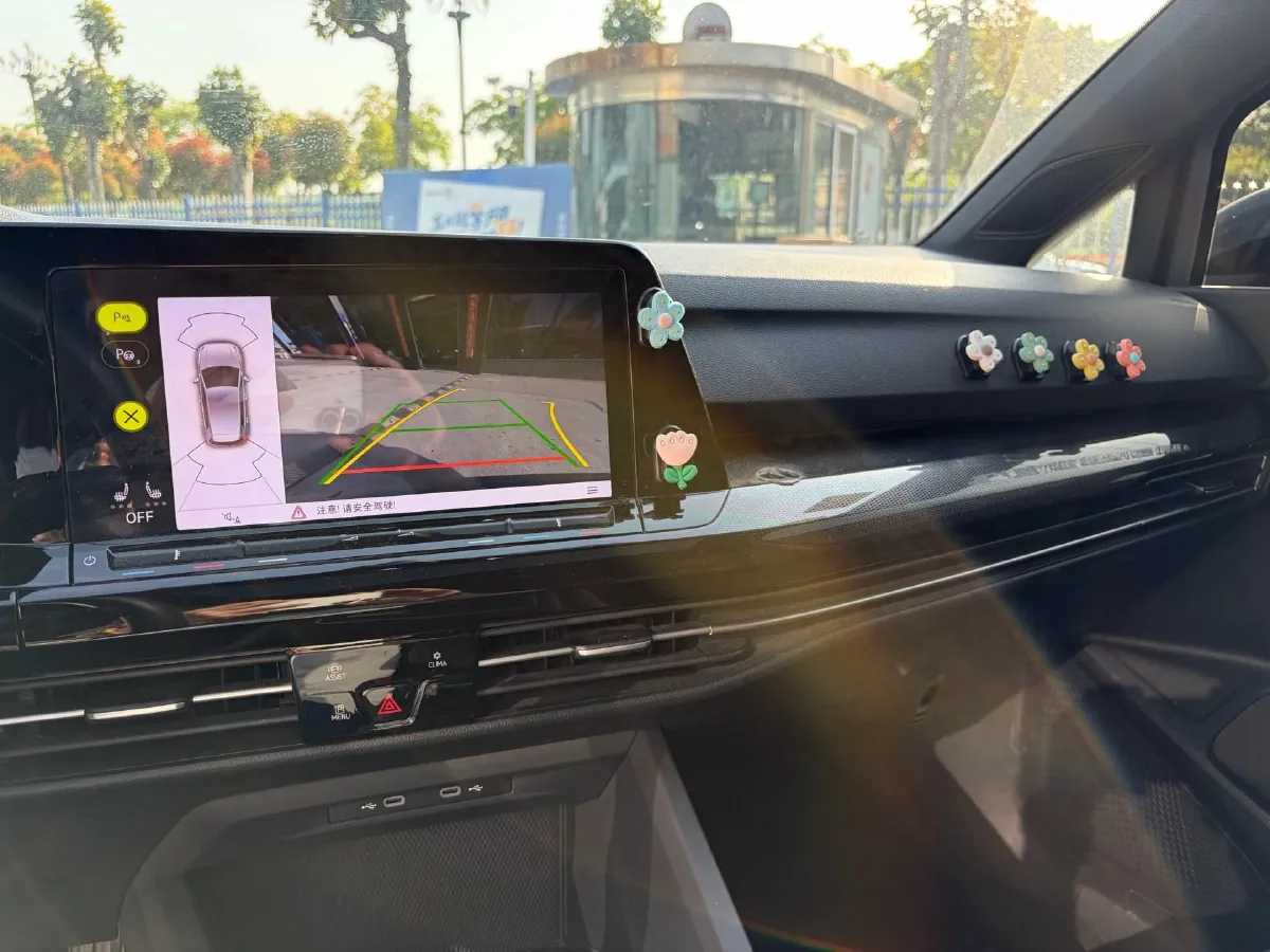 2021 Volkswagen Golf 1.4T 150HP L4 7DCT,autocango,china used car exporter,china ev exporter,chinese used car exporter,chinese used ev exporter