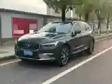 2022 Volvo XC60 2.0T 250HP L4 8AT