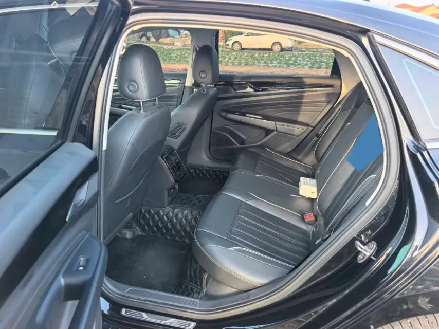 2023 Volkswagen Passat 2.0T 186HP L4 7DCT,autocango,china used car exporter,china ev exporter,chinese used car exporter,chinese used ev exporter