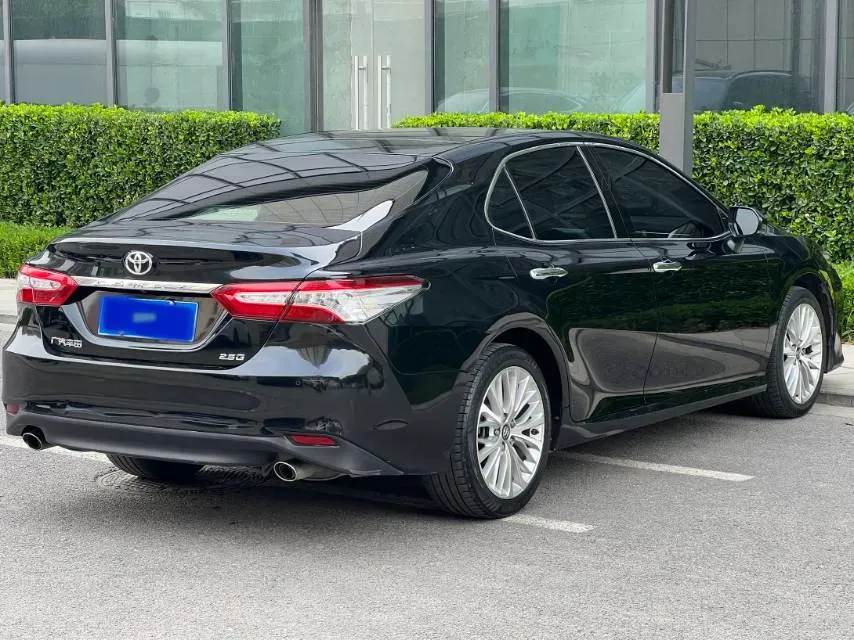 2019 Toyota Camry 2.5L 209HP L4 8AT,autocango,china used car exporter,china ev exporter,chinese used car exporter,chinese used ev exporter