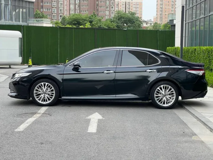 2019 Toyota Camry 2.5L 209HP L4 8AT,autocango,china used car exporter,china ev exporter,chinese used car exporter,chinese used ev exporter