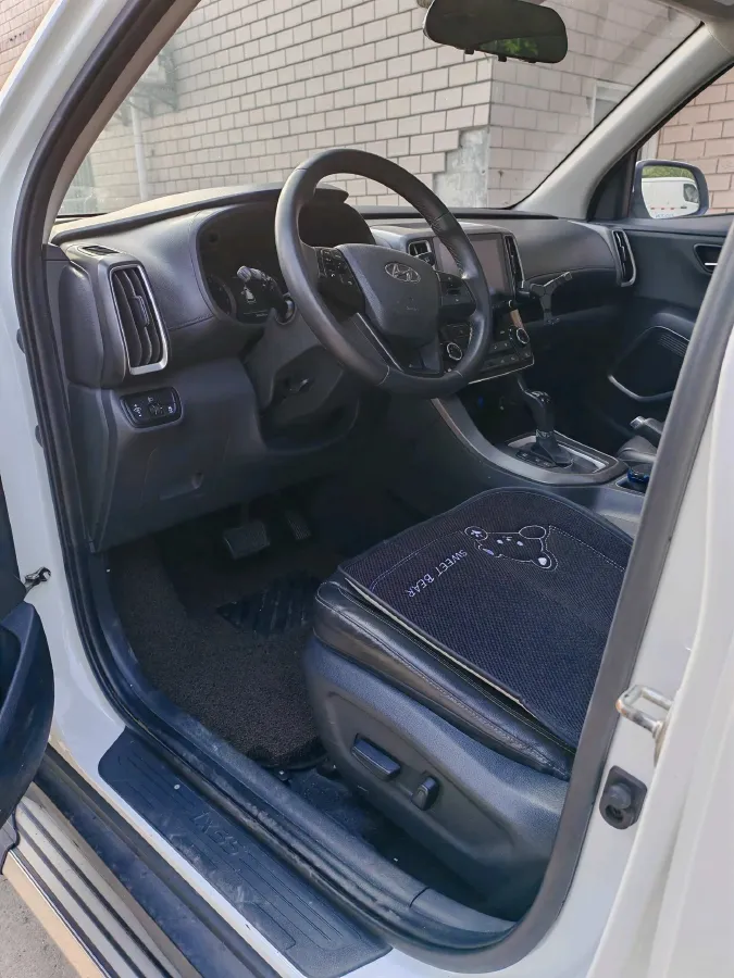 2019 Hyundai ix35 2.0L 160HP L4 6AT,autocango,china used car exporter,china ev exporter,chinese used car exporter,chinese used ev exporter