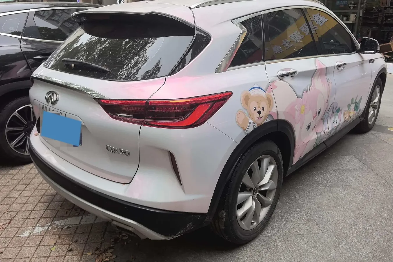 2018 Infiniti QX30 2.0T 211HP L4 7DCT,autocango,china used car exporter,china ev exporter,chinese used car exporter,chinese used ev exporter