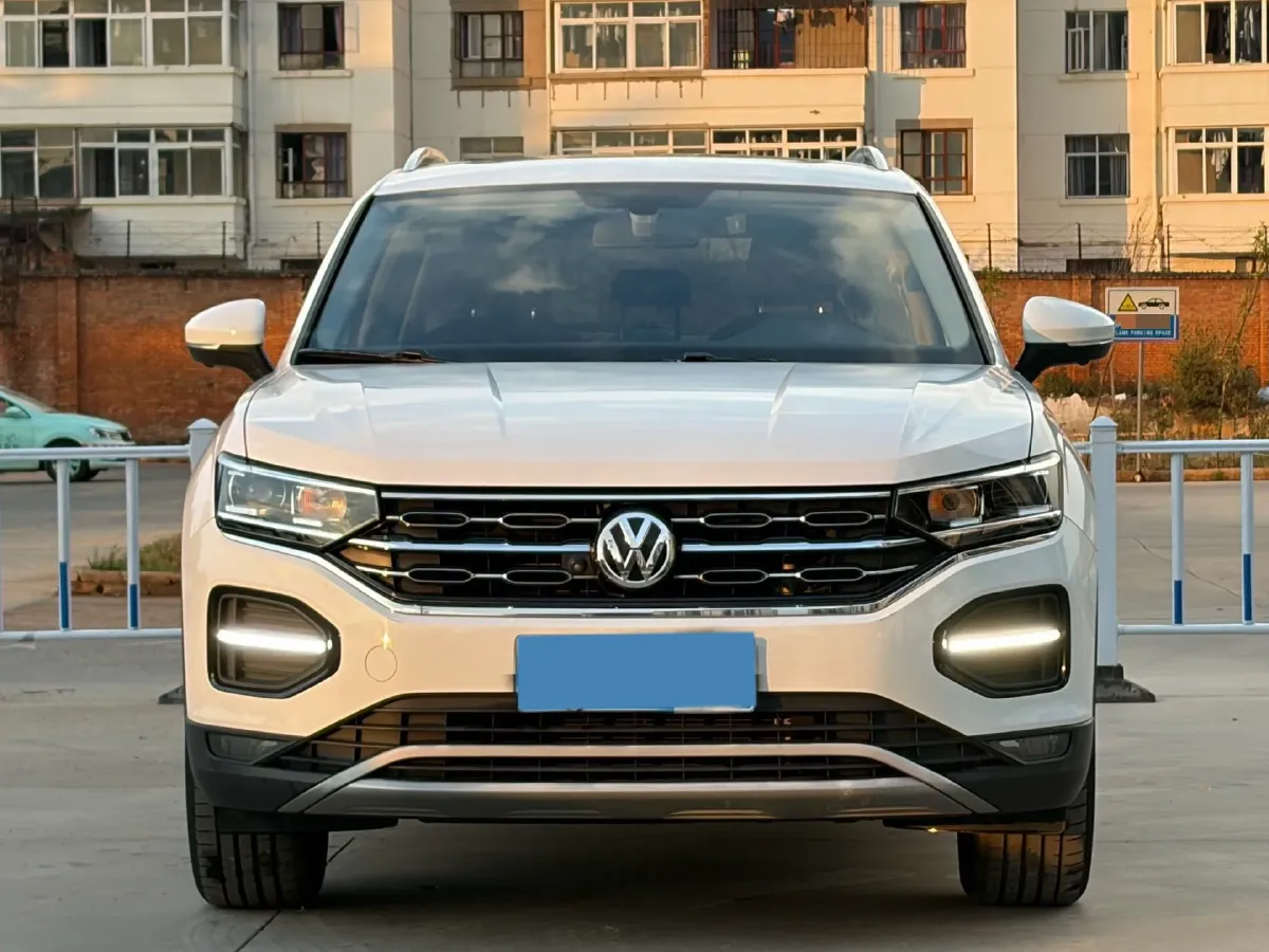 2019 Renault Koleos 2.0L 154HP L4 CVT,autocango,china used car exporter,china ev exporter,chinese used car exporter,chinese used ev exporter
