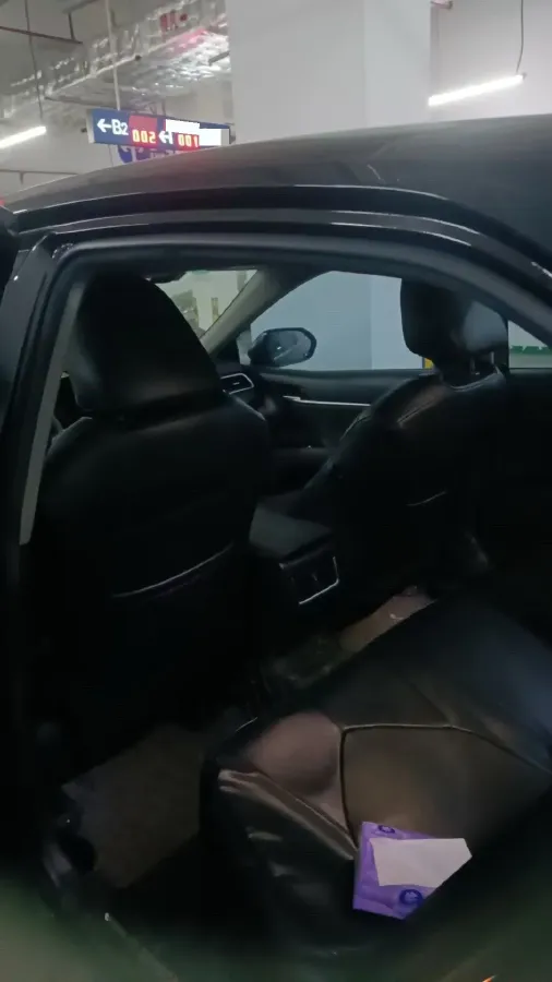 2021 Toyota Camry 2.0L 178HP L4 CVT,autocango,china used car exporter,china ev exporter,chinese used car exporter,chinese used ev exporter