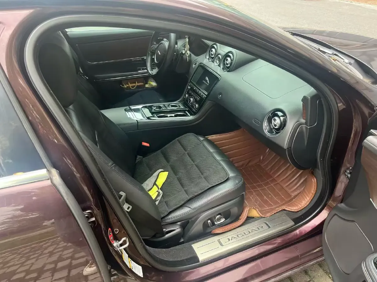 2018 BMW 7 Series 2.0T 258HP L4 8AT,autocango,china used car exporter,china ev exporter,chinese used car exporter,chinese used ev exporter