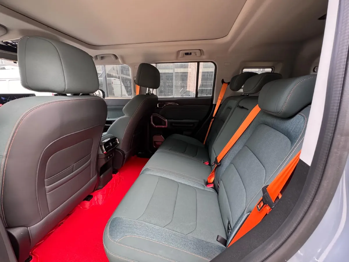 2023 Jetour Traveller 2.0T 254HP L4 8AT,autocango,china used car exporter,china ev exporter,chinese used car exporter,chinese used ev exporter