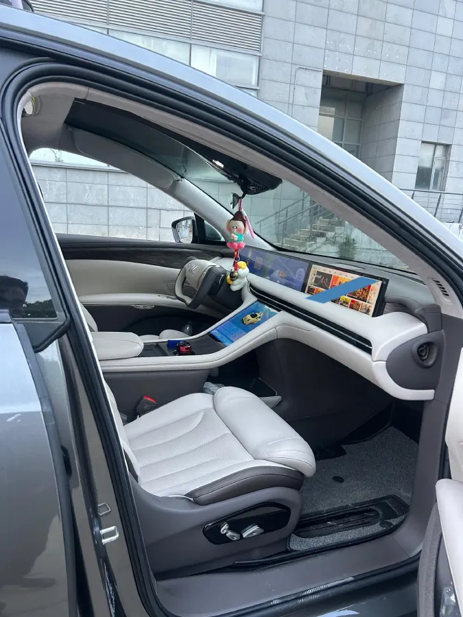 2024 IM LS7 BEV 100KWH,autocango,china used car exporter,china ev exporter,chinese used car exporter,chinese used ev exporter