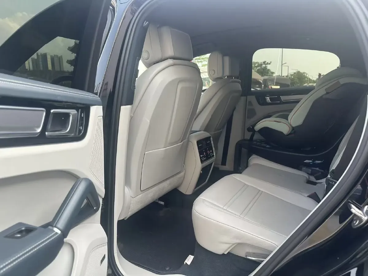 2019 Porsche Cayenne 3.0T 340HP V6 8AT,autocango,china used car exporter,china ev exporter,chinese used car exporter,chinese used ev exporter