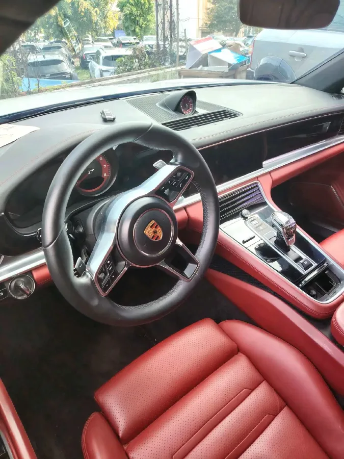 2017 BMW X6 3.0T 306HP L6 8AT,autocango,china used car exporter,china ev exporter,chinese used car exporter,chinese used ev exporter