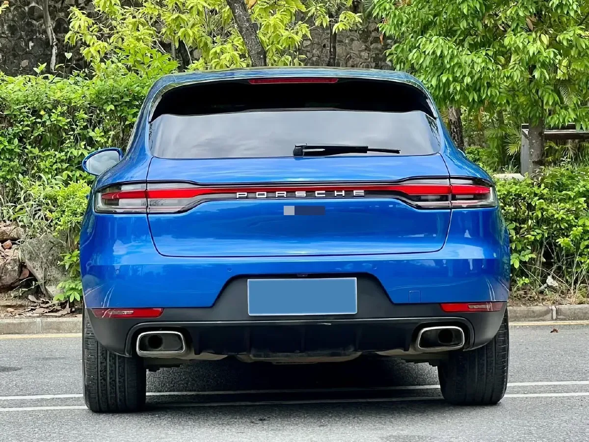 2018 Porsche Macan 2.0T 252HP L4 7DCT,autocango,china used car exporter,china ev exporter,chinese used car exporter,chinese used ev exporter