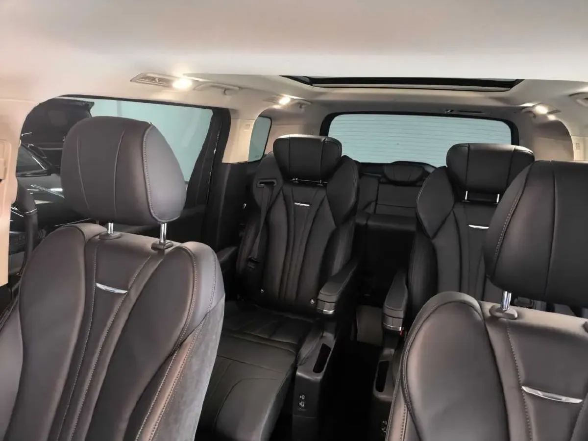 2024 HongQi HQ9 2.0T 163HP L4 1DHT PHEV 20.14KWH,autocango,china used car exporter,china ev exporter,chinese used car exporter,chinese used ev exporter