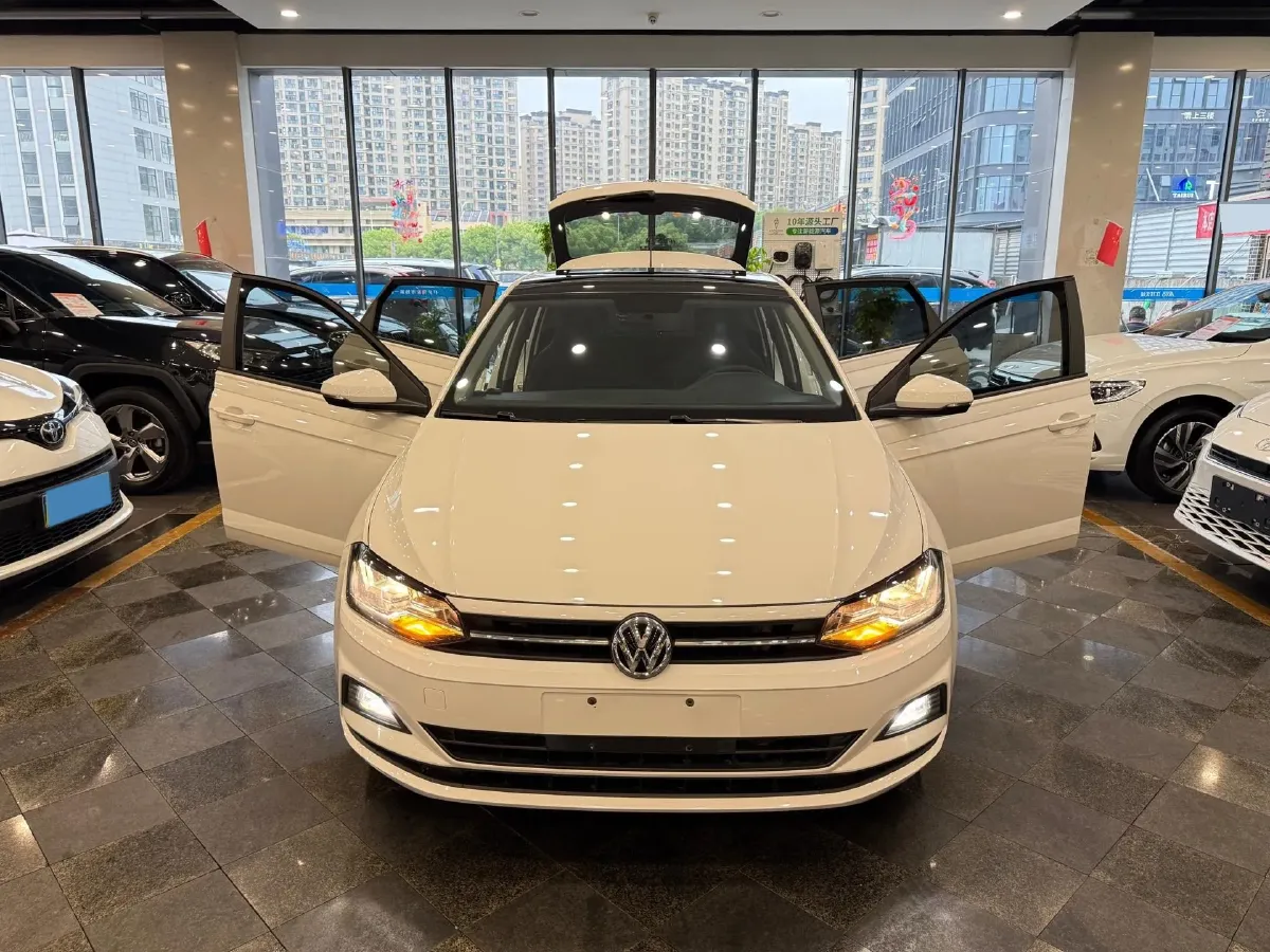 2019 Volkswagen Polo 1.5L 113HP L4 6AT,autocango,china used car exporter,china ev exporter,chinese used car exporter,chinese used ev exporter