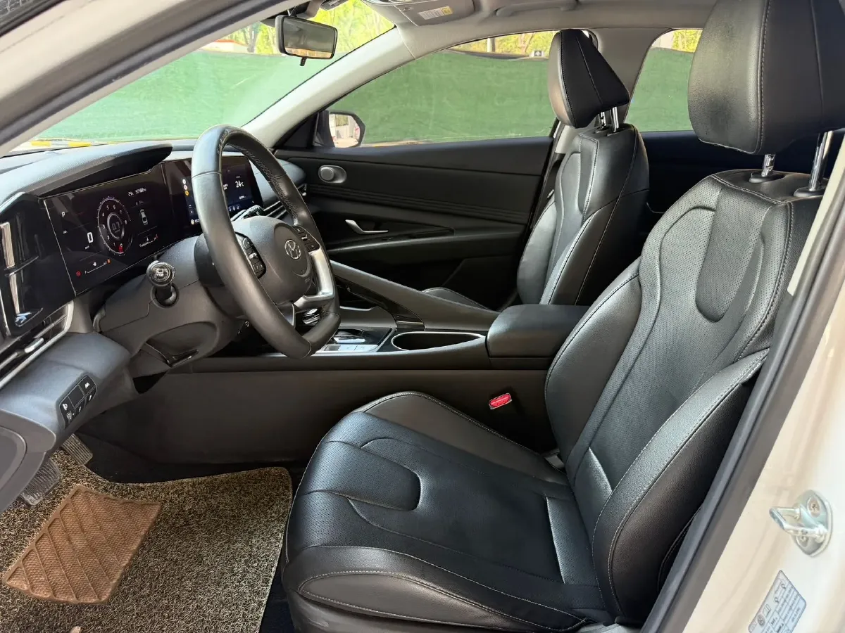 2023 Hyundai Elantra 1.5L 115HP L4 CVT,autocango,china used car exporter,china ev exporter,chinese used car exporter,chinese used ev exporter