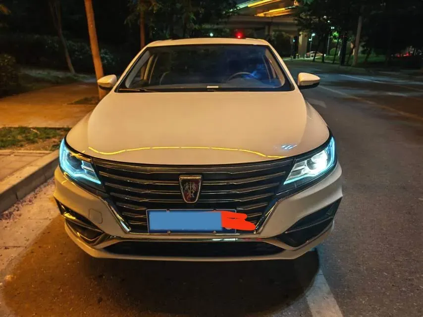 2020 Roewe i6 1.6L 125HP L4 CVT,autocango,china used car exporter,china ev exporter,chinese used car exporter,chinese used ev exporter
