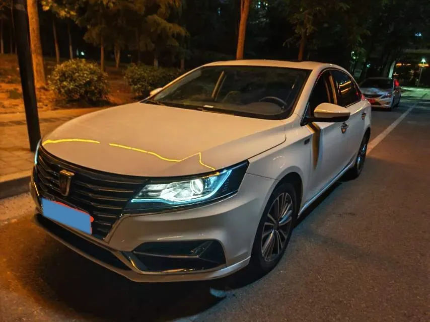 2020 Roewe i6 1.6L 125HP L4 CVT,autocango,china used car exporter,china ev exporter,chinese used car exporter,chinese used ev exporter