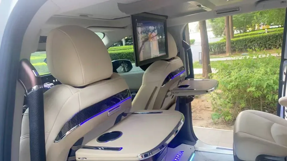 2024 Toyota Sienna 2.5L 189HP L4 E-CVT Hybrid,autocango,china used car exporter,china ev exporter,chinese used car exporter,chinese used ev exporter