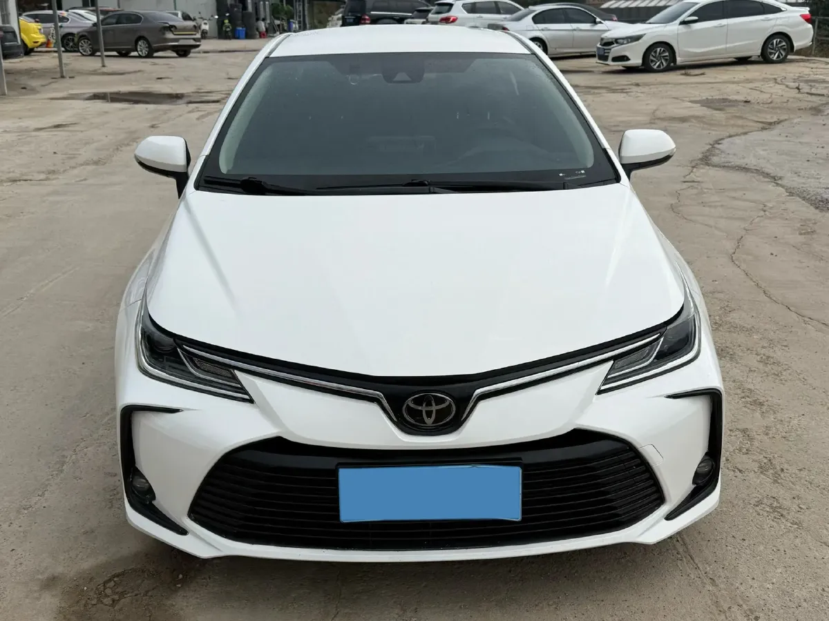 2021 Toyota Corolla 1.2T 116HP L4 CVT,autocango,china used car exporter,china ev exporter,chinese used car exporter,chinese used ev exporter