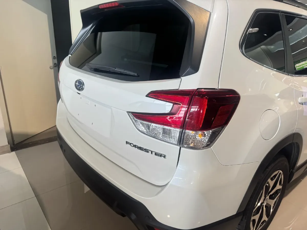 2022 Subaru Forester 2.0L 154HP H4 CVT,autocango,china used car exporter,china ev exporter,chinese used car exporter,chinese used ev exporter