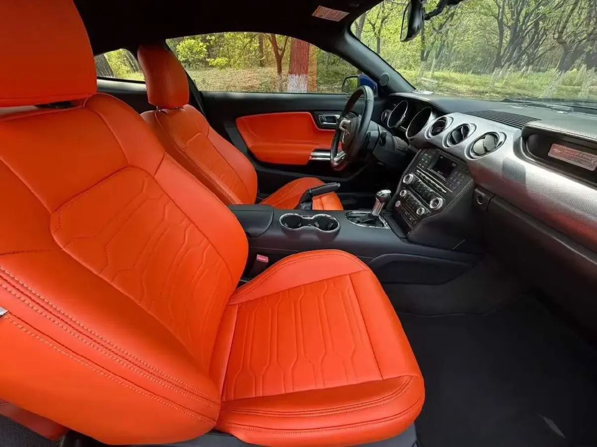 2016 Ford Mustang 2.3T 314HP L4 6AT,autocango,china used car exporter,china ev exporter,chinese used car exporter,chinese used ev exporter