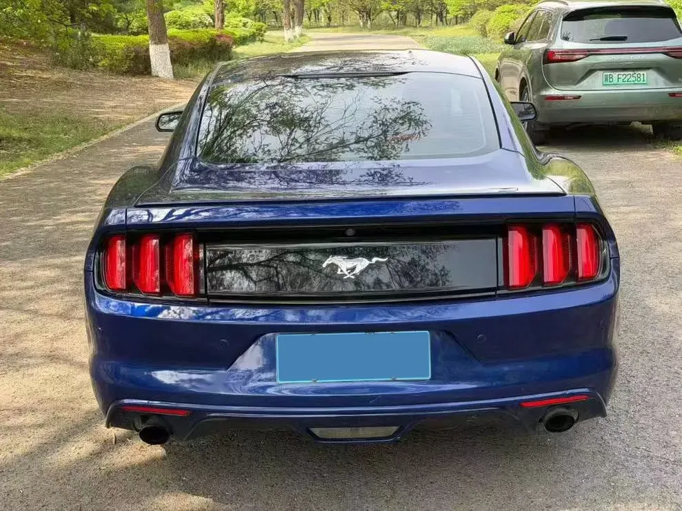 2016 Ford Mustang 2.3T 314HP L4 6AT,autocango,china used car exporter,china ev exporter,chinese used car exporter,chinese used ev exporter
