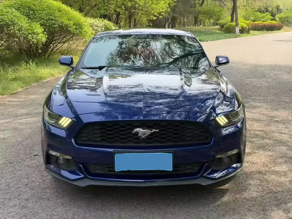 2016 Ford Mustang 2.3T 314HP L4 6AT,autocango,china used car exporter,china ev exporter,chinese used car exporter,chinese used ev exporter