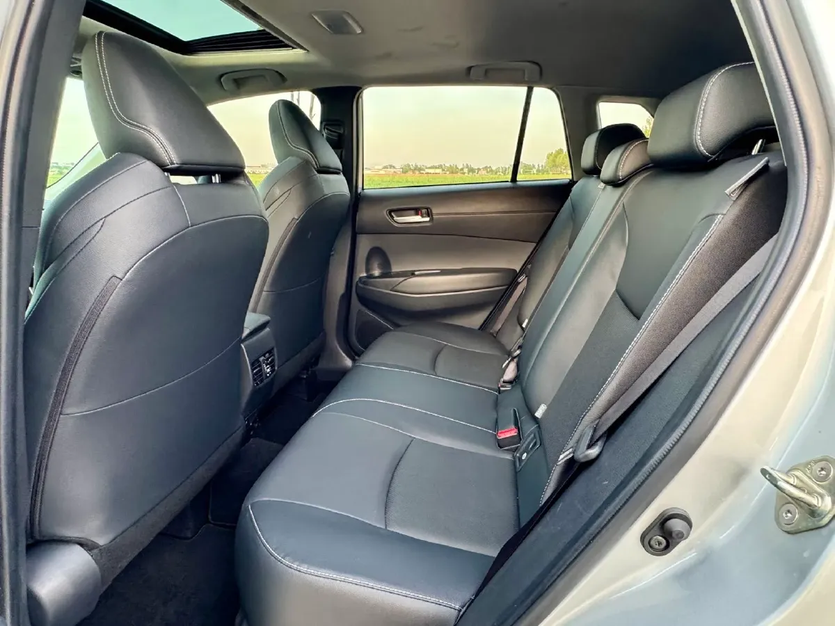 2022 Toyota Frontlander 2.0L 171HP L4 CVT,autocango,china used car exporter,china ev exporter,chinese used car exporter,chinese used ev exporter