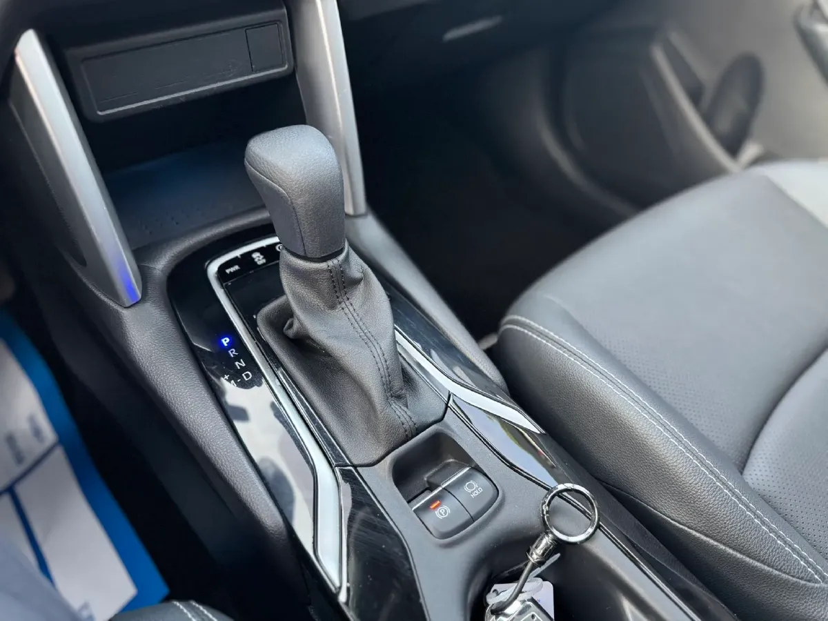 2022 Toyota Frontlander 2.0L 171HP L4 CVT,autocango,china used car exporter,china ev exporter,chinese used car exporter,chinese used ev exporter