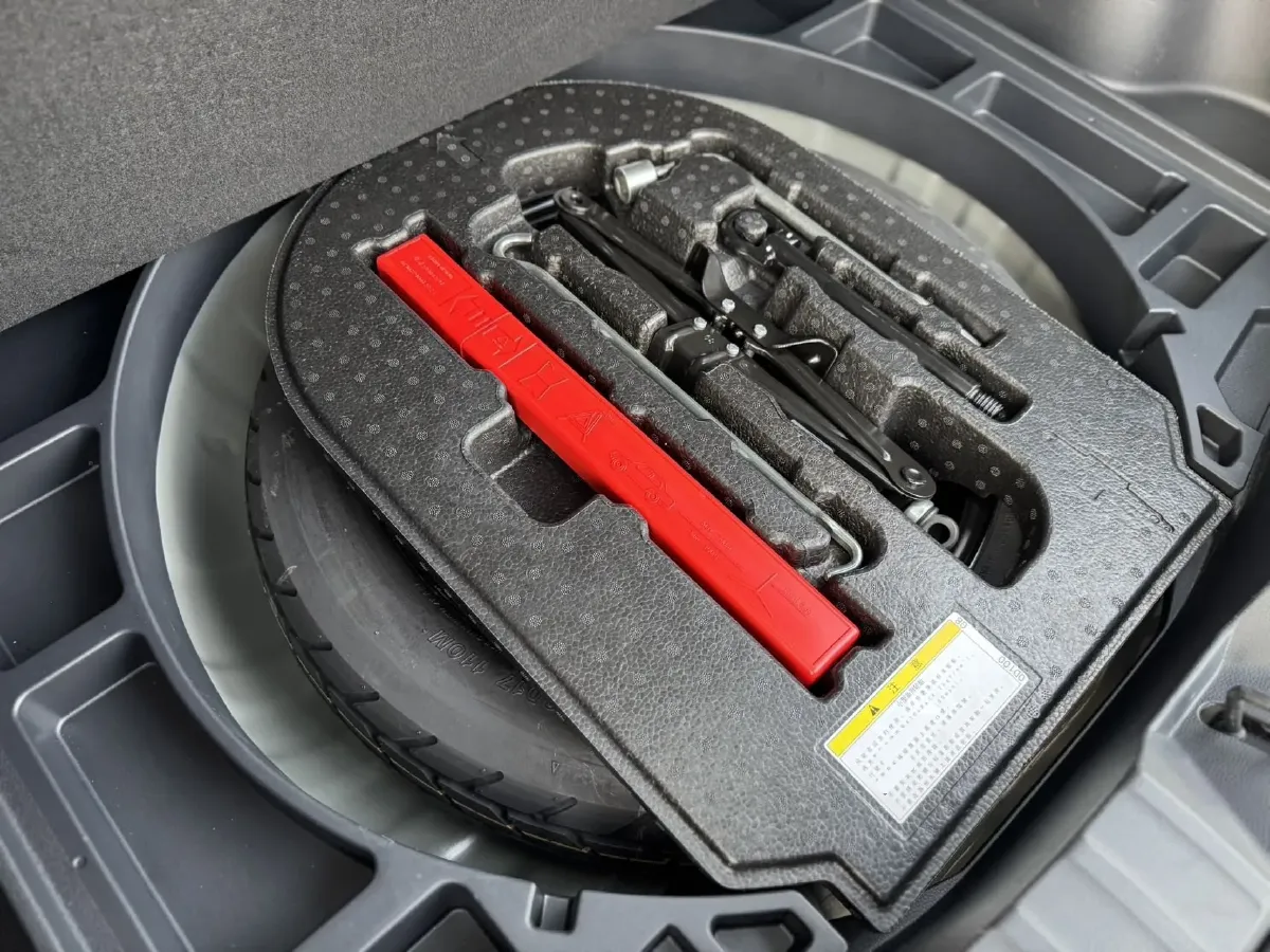 2022 Toyota Frontlander 2.0L 171HP L4 CVT,autocango,china used car exporter,china ev exporter,chinese used car exporter,chinese used ev exporter