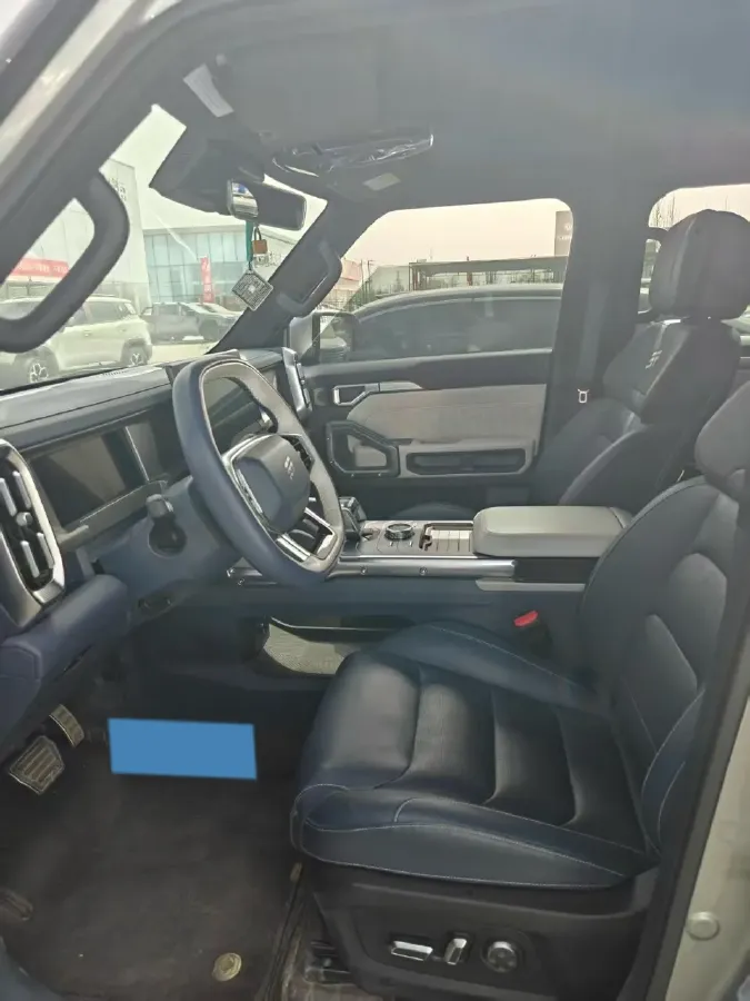 2024 Jetour ShanHai TravellerC-DM 1.5T 156HP L4 3DHT PHEV 43.24KWH,autocango,china used car exporter,china ev exporter,chinese used car exporter,chinese used ev exporter