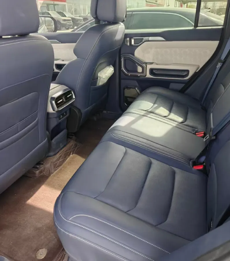 2024 Jetour ShanHai TravellerC-DM 1.5T 156HP L4 3DHT PHEV 43.24KWH,autocango,china used car exporter,china ev exporter,chinese used car exporter,chinese used ev exporter