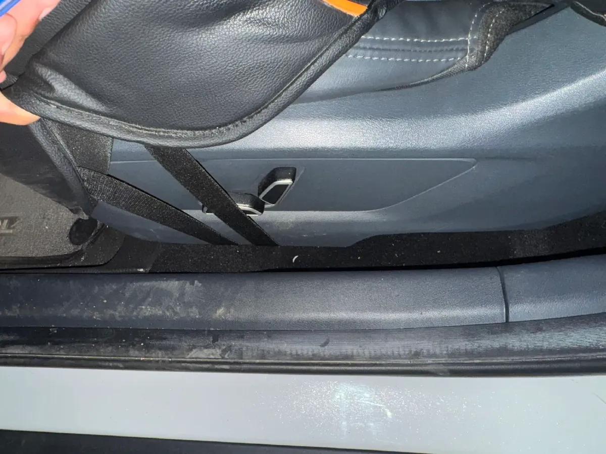 2021 ChangAn UNI-T 1.5T 180HP L4 7DCT,autocango,china used car exporter,china ev exporter,chinese used car exporter,chinese used ev exporter