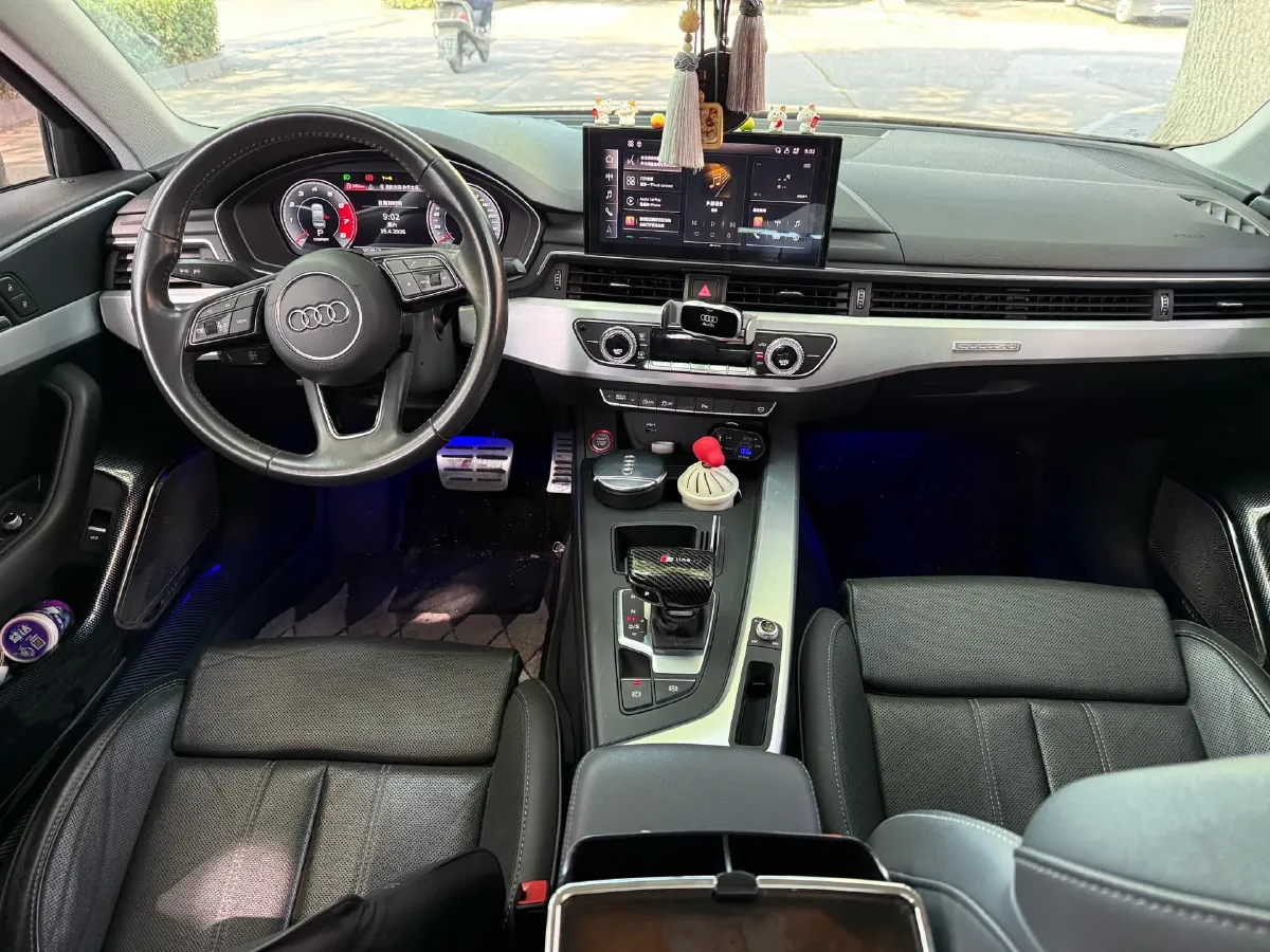 2020 Audi A4L 2.0T 190HP L4 7DCT,autocango,china used car exporter,china ev exporter,chinese used car exporter,chinese used ev exporter