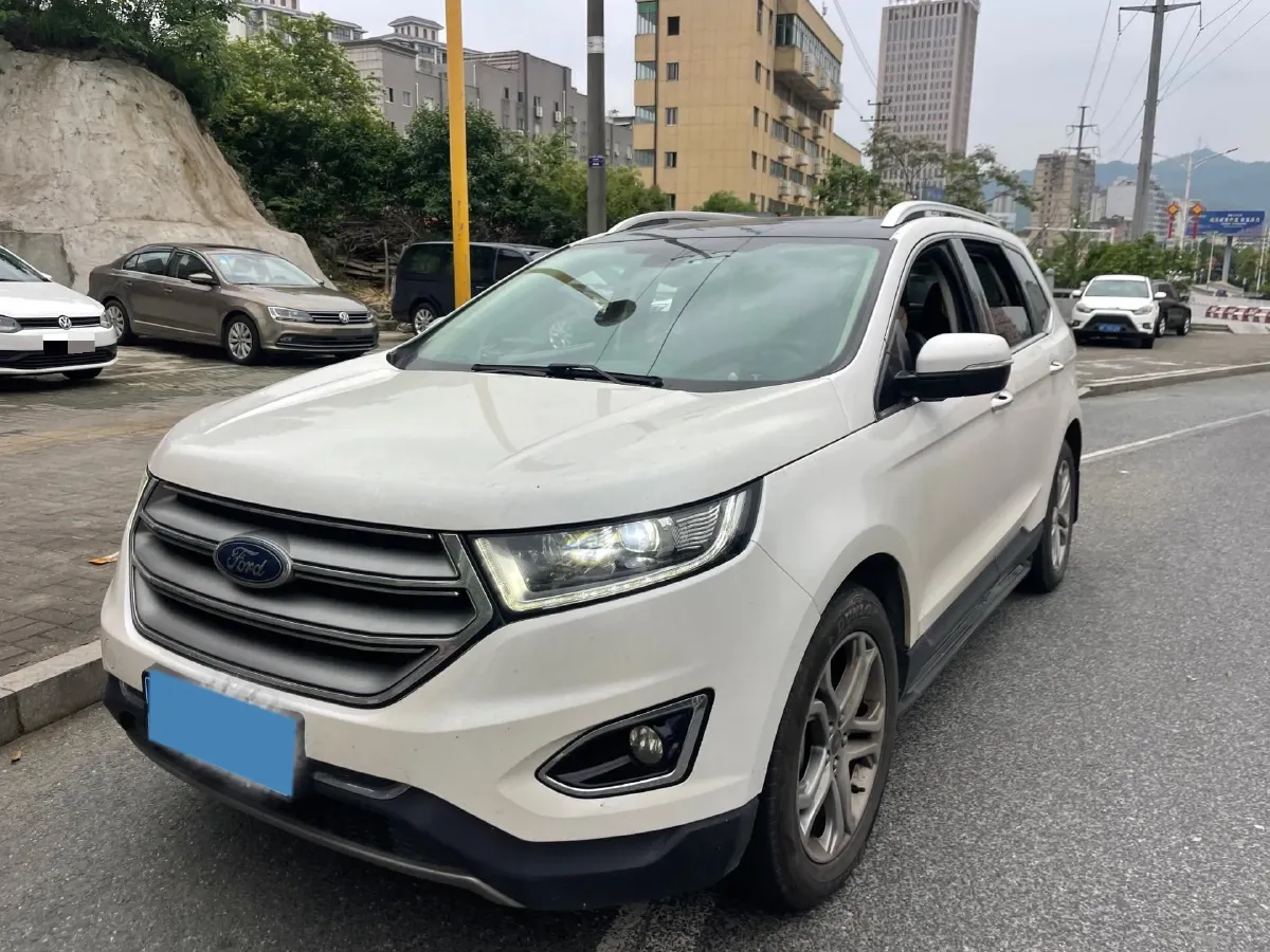 2018 Ford Edge 2.0T 245HP L4 6AT,autocango,china used car exporter,china ev exporter,chinese used car exporter,chinese used ev exporter