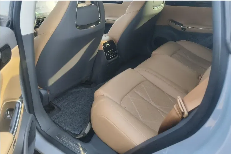 2024 Leapmotor C01 1.5L 95HP L4 REEV 43.7KWH,autocango,china used car exporter,china ev exporter,chinese used car exporter,chinese used ev exporter