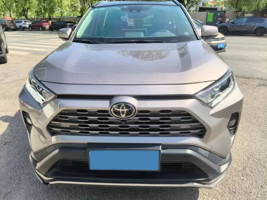 2020 Toyota RAV4 2.0L 171HP L4 CVT,autocango,china used car exporter,china ev exporter,chinese used car exporter,chinese used ev exporter