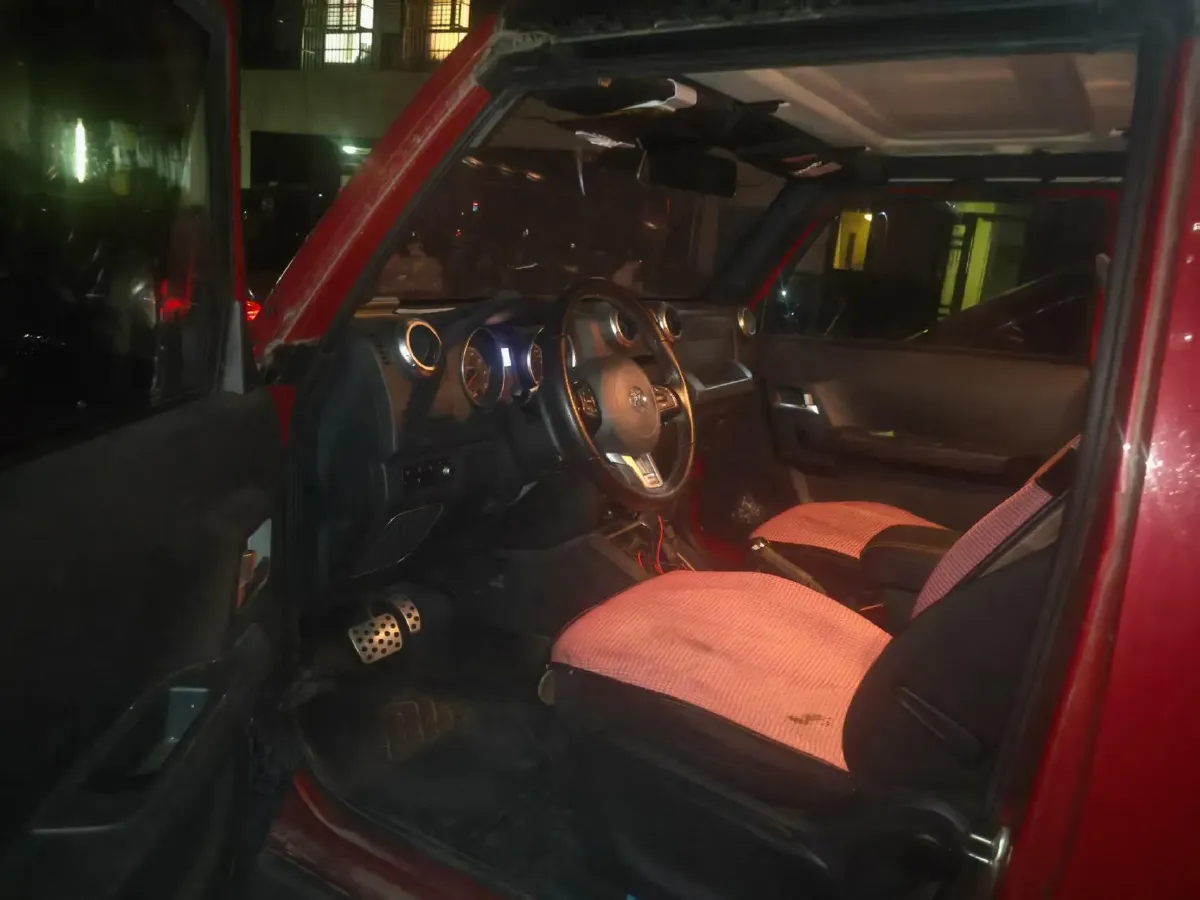 2019 Beijing F40 2.3T 250HP L4 6AT,autocango,china used car exporter,china ev exporter,chinese used car exporter,chinese used ev exporter