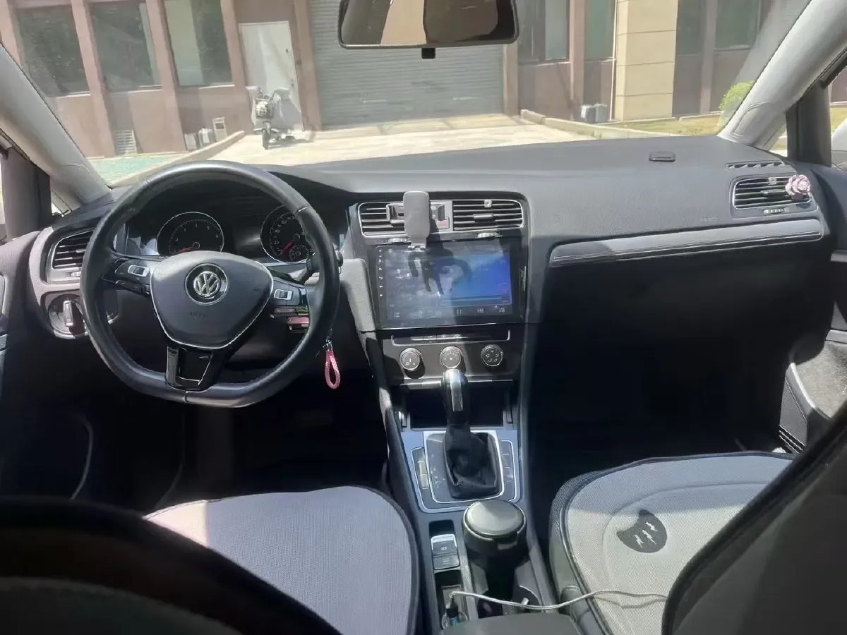 2018 Volkswagen Golf 1.4T 131HP L4 7DCT,autocango,china used car exporter,china ev exporter,chinese used car exporter,chinese used ev exporter