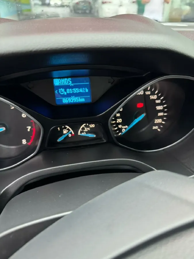 2018 Ford Focus 1.6L 125HP L4 6DCT,autocango,china used car exporter,china ev exporter,chinese used car exporter,chinese used ev exporter