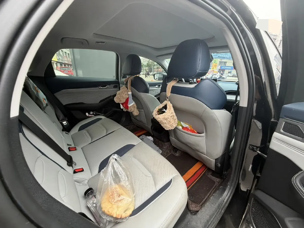 2021 Geely Preface 2.0T 190HP L4 7DCT,autocango,china used car exporter,china ev exporter,chinese used car exporter,chinese used ev exporter