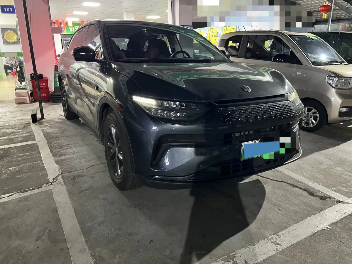 2023 Leapmotor C11 1.5L 95HP L4 REEV 30.1KWH,autocango,china used car exporter,china ev exporter,chinese used car exporter,chinese used ev exporter
