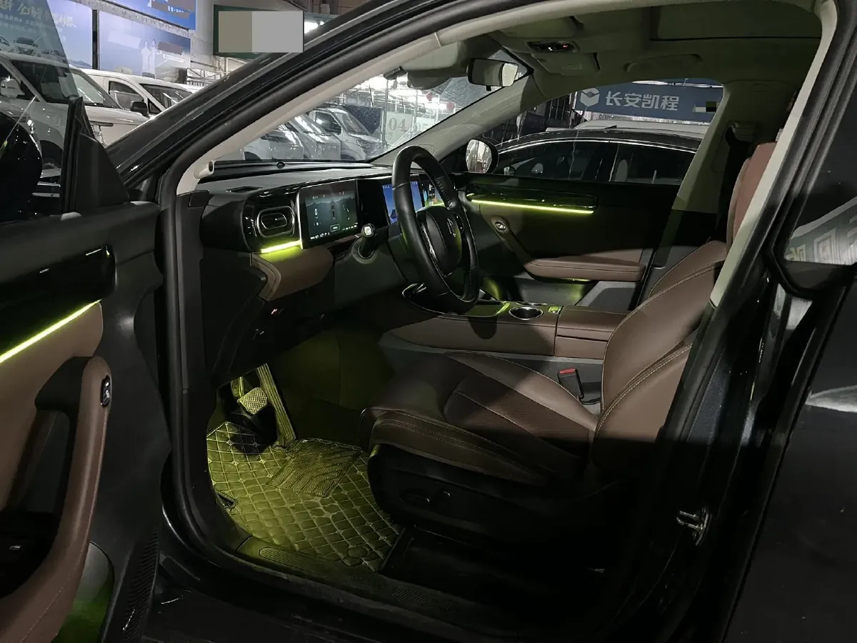 2023 Leapmotor C11 1.5L 95HP L4 REEV 30.1KWH,autocango,china used car exporter,china ev exporter,chinese used car exporter,chinese used ev exporter