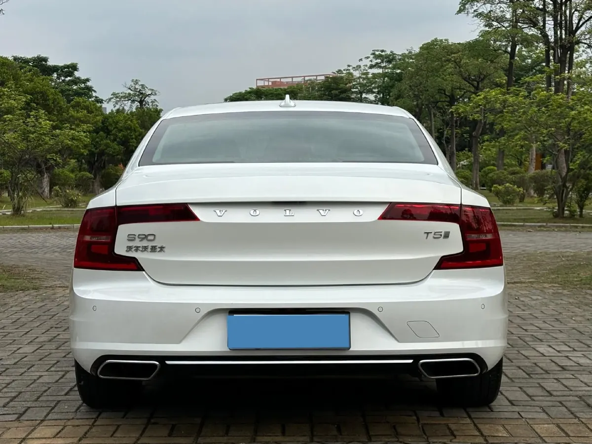 2020 Volvo S90 2.0T 254HP L4 8AT,autocango,china used car exporter,china ev exporter,chinese used car exporter,chinese used ev exporter