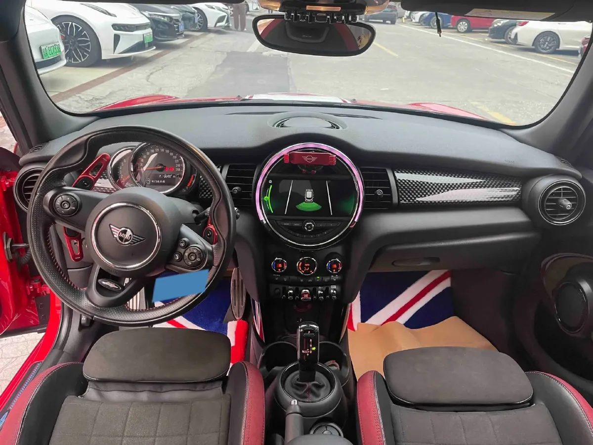 2019 MINI MINI 2.0T 192HP L4 7DCT,autocango,china used car exporter,china ev exporter,chinese used car exporter,chinese used ev exporter